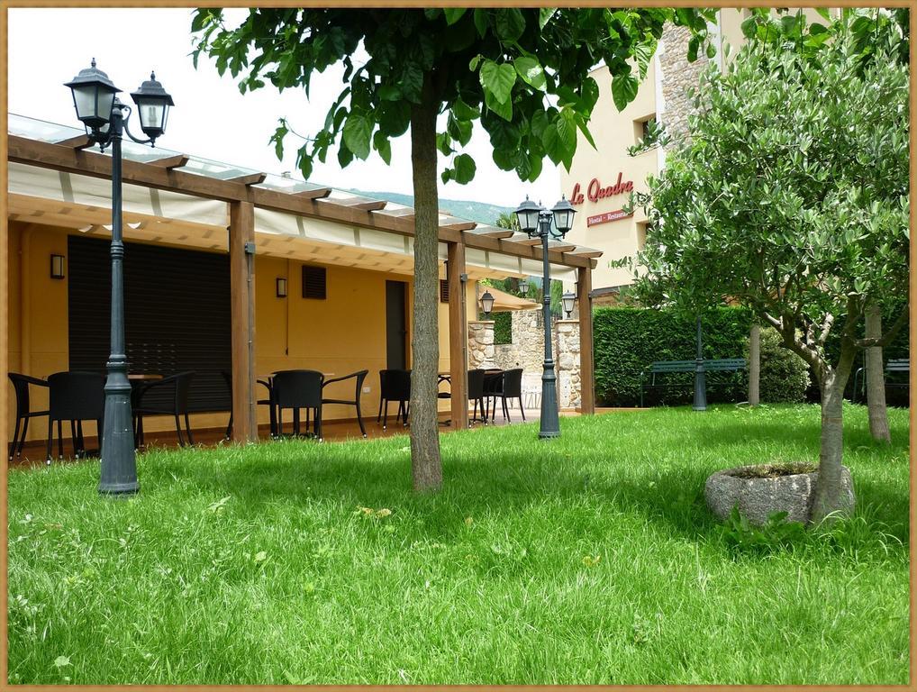 Hotel-Restaurante La Quadra Maçanet de Cabrenys Dış mekan fotoğraf