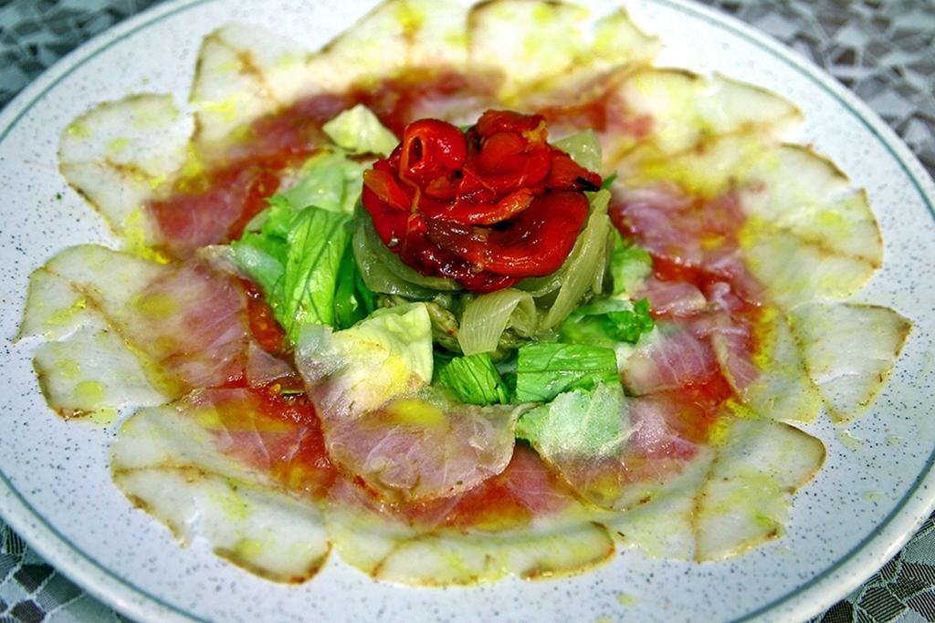Hotel-Restaurante La Quadra Maçanet de Cabrenys Dış mekan fotoğraf