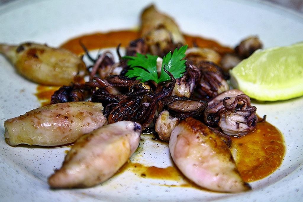 Hotel-Restaurante La Quadra Maçanet de Cabrenys Dış mekan fotoğraf